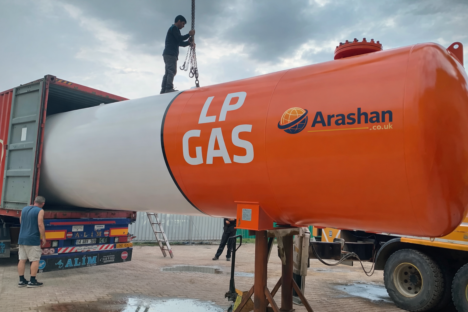 LPG Bulk Storage Tank — image 3 of 6
