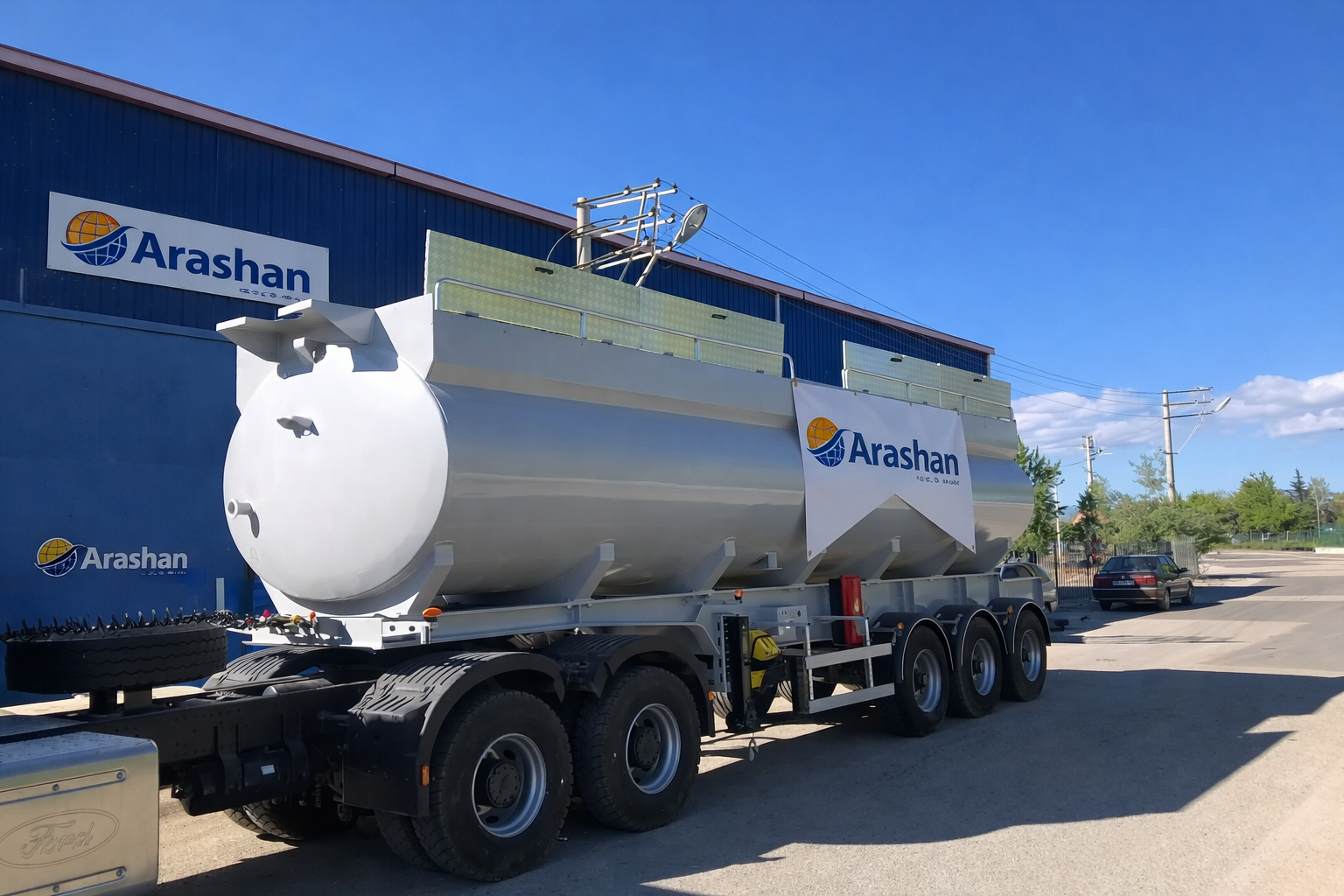 Fuel Tank Trailer — image 2 of 5