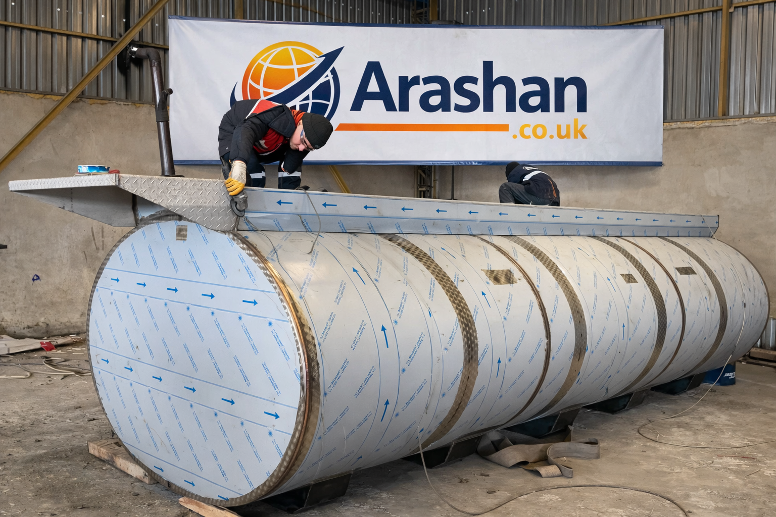 Stainless Steel Tank — image 2 of 3