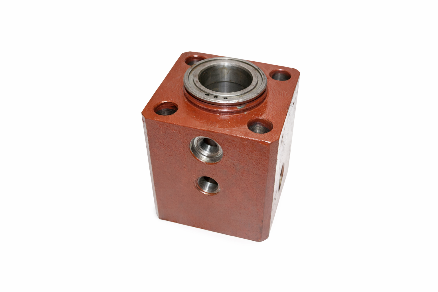 CYLINDER HEAD CYLINDER HEAD — image 1 of 2